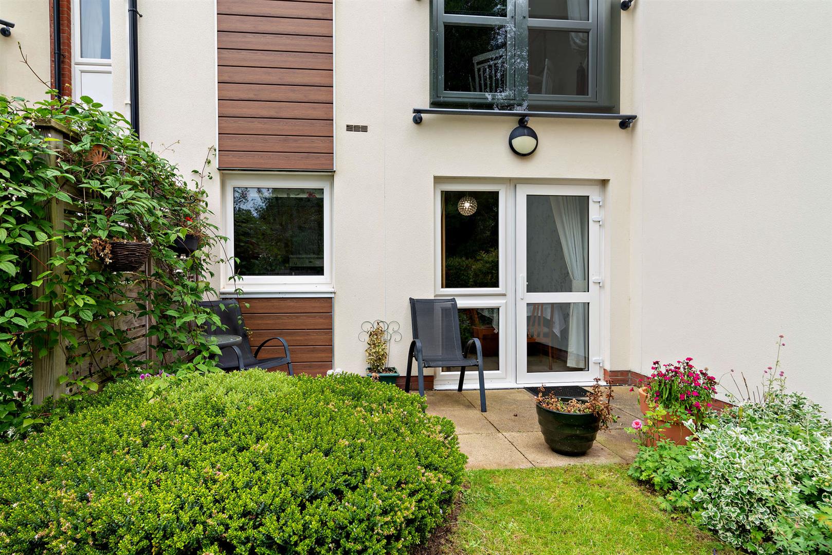 Retirement Properties for Sale Near Me? Find UK Over 55s Retirement